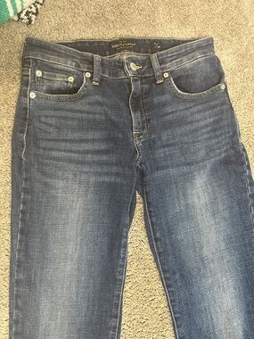Lucky Brand Sweet Straight Medium Dark Wash Jeans Size 28